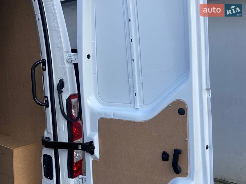 Грузовой фургон Renault Master 2020 в Хмельницком