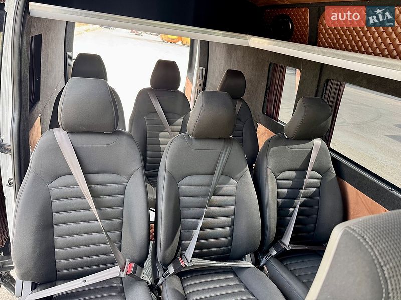 Грузопассажирский фургон Renault Master 2019 в Калуше