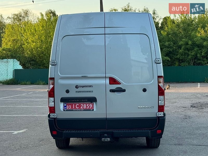 Вантажний фургон Renault Master 2021 в Дубні