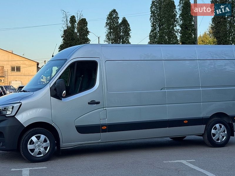 Вантажний фургон Renault Master 2021 в Дубні