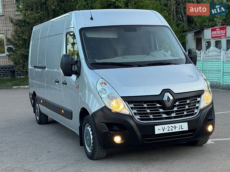 Грузовой фургон Renault Master 2018 в Дубно