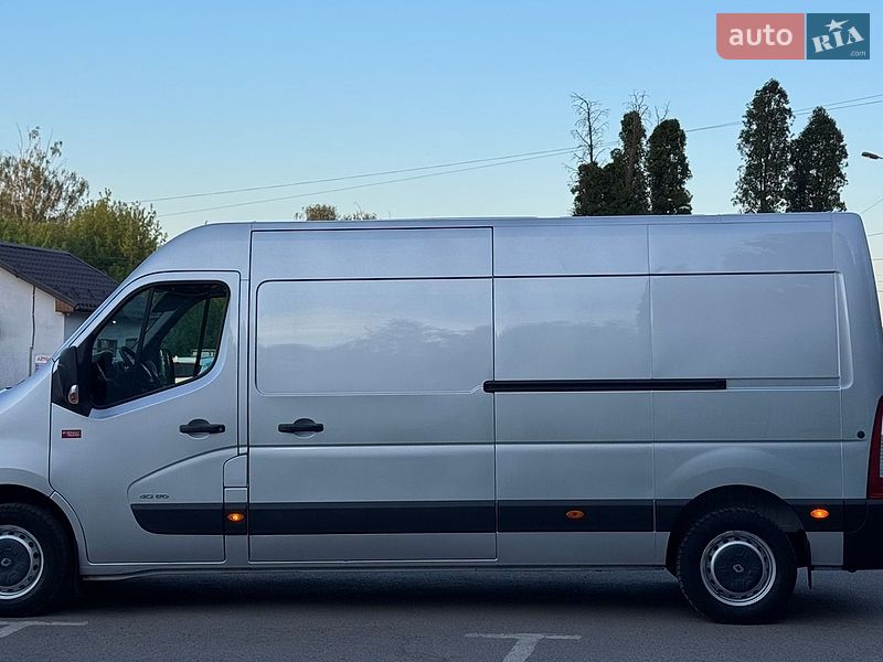 Грузовой фургон Renault Master 2018 в Дубно