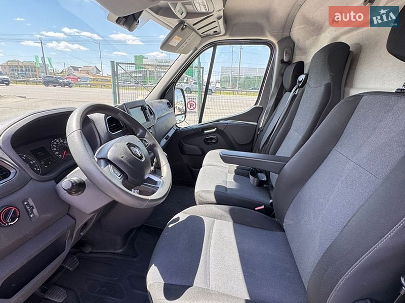 Грузовой фургон Renault Master 2022 в Киеве