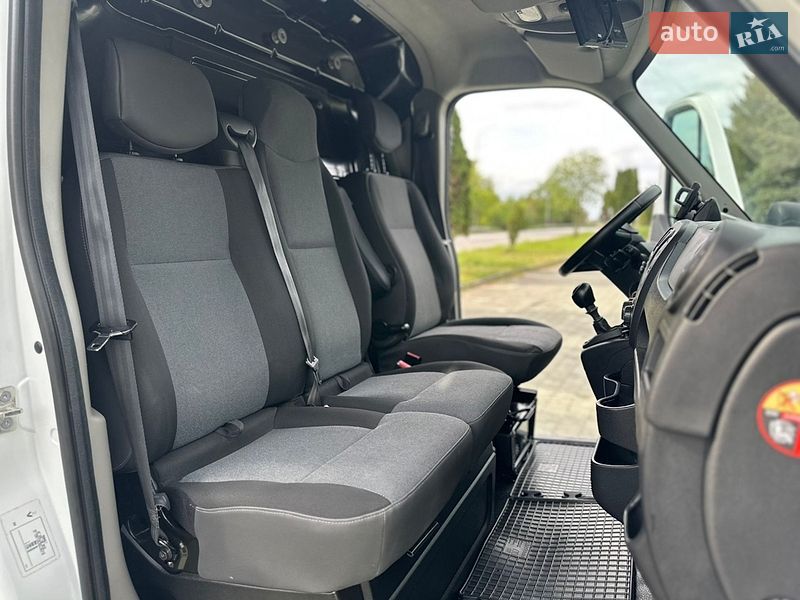 Вантажний фургон Renault Master 2016 в Дубні фото 37 Вантажний фургон Renault Master 2016 в Дубні
