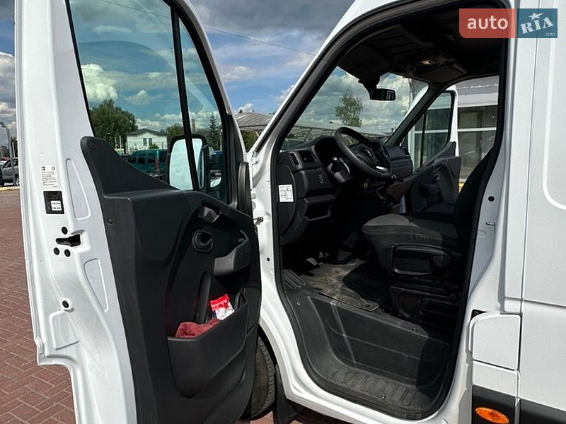 Грузовой фургон Renault Master 2021 в Ровно