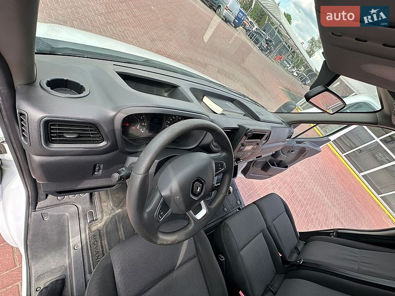 Грузовой фургон Renault Master 2021 в Ровно
