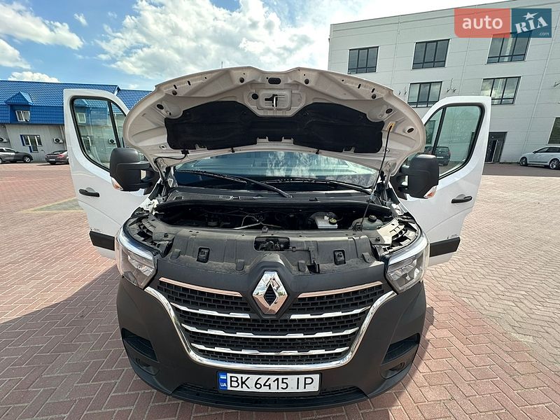 Грузовой фургон Renault Master 2021 в Ровно