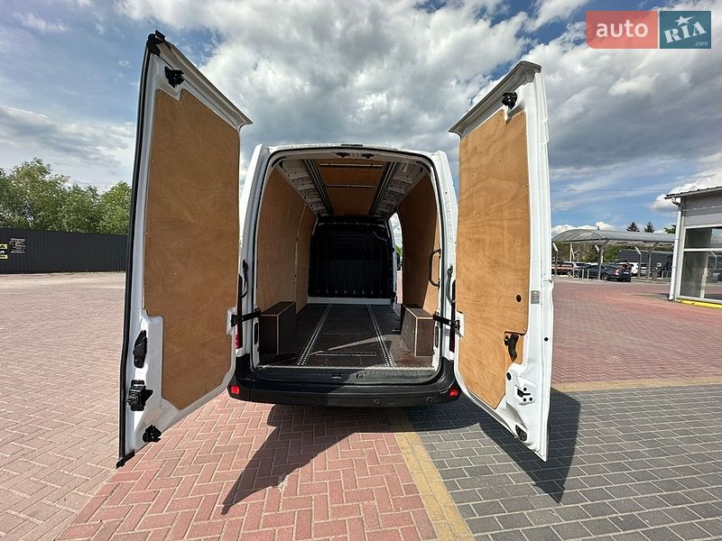 Грузовой фургон Renault Master 2021 в Ровно