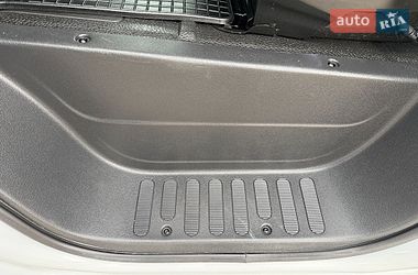 Грузовой фургон Renault Master 2023 в Дубно