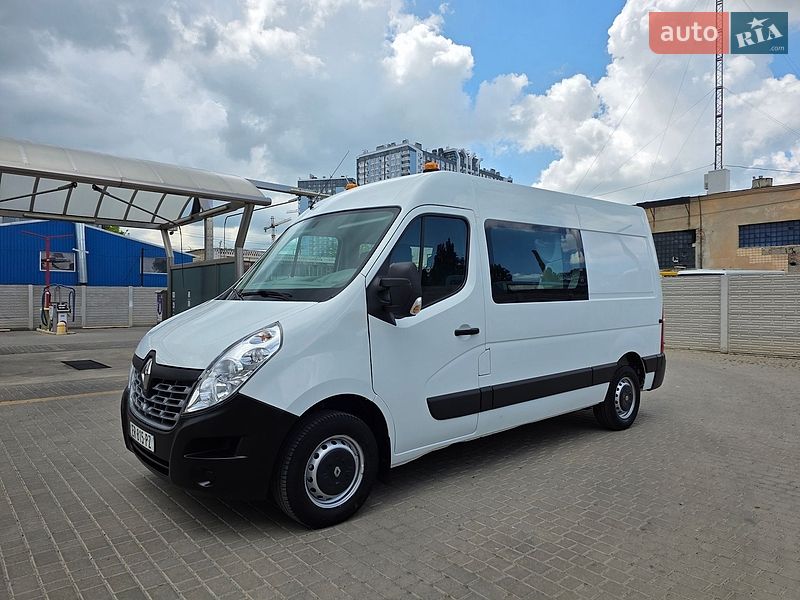 Грузопассажирский фургон Renault Master 2017 в Одессе