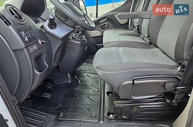Грузопассажирский фургон Renault Master 2017 в Одессе