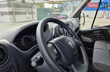Грузопассажирский фургон Renault Master 2017 в Одессе