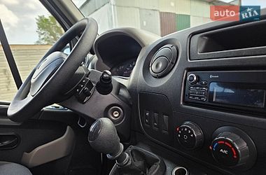 Грузопассажирский фургон Renault Master 2017 в Одессе