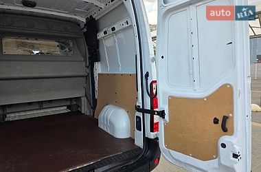 Грузопассажирский фургон Renault Master 2017 в Одессе