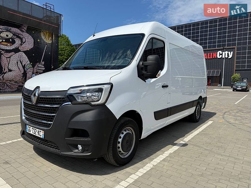 Грузовой фургон Renault Master 2022 в Луцке