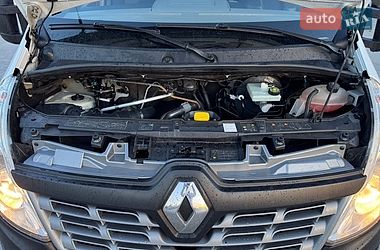 Автовоз Renault Master 2015 в Дубно