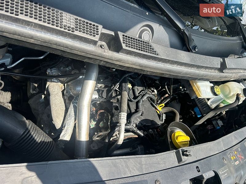 Грузовой фургон Renault Master 2022 в Хусте