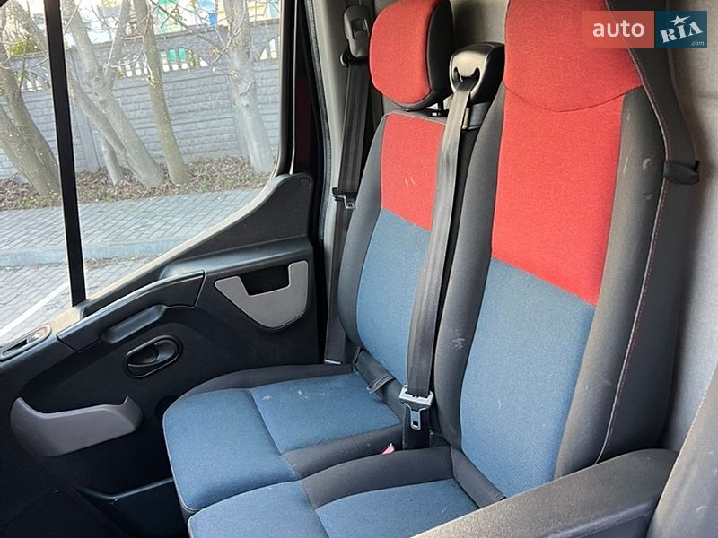 Вантажний фургон Renault Master 2016 в Луцьку фото 29 Вантажний фургон Renault Master 2016 в Луцьку