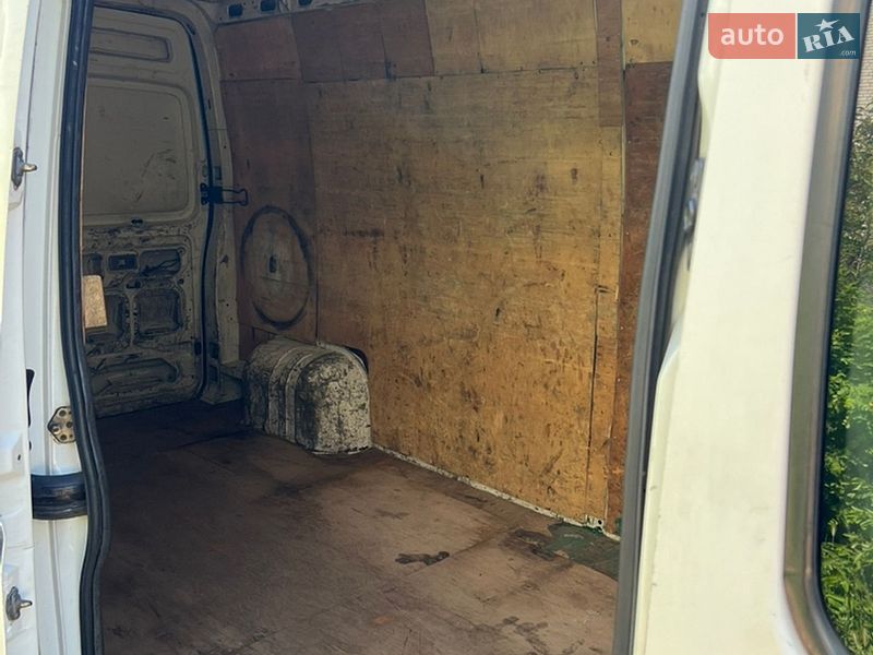 Микроавтобус грузовой (до 3,5т) Renault Master 2005 в Бердичеве