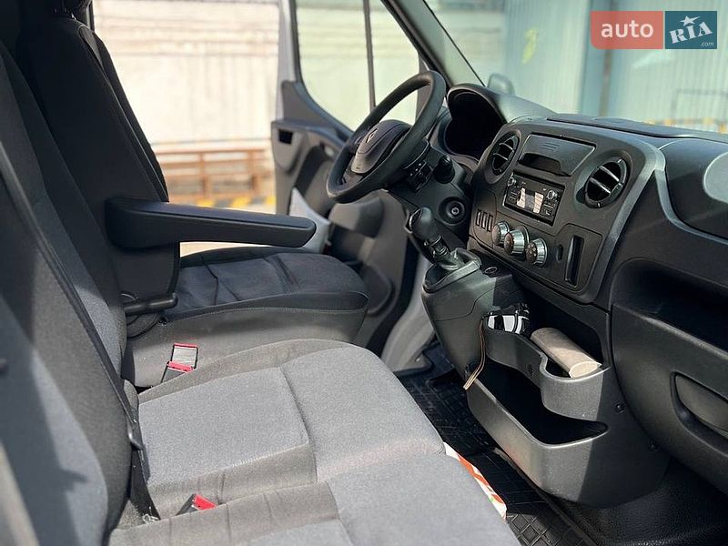 Тентованый Renault Master 2018 в Днепре