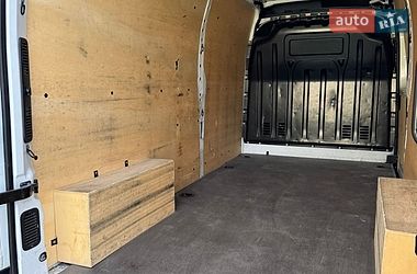 Грузовой фургон Renault Master 2022 в Луцке