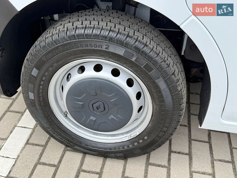 Вантажний фургон Renault Master 2022 в Дубні фото 13 Вантажний фургон Renault Master 2022 в Дубні