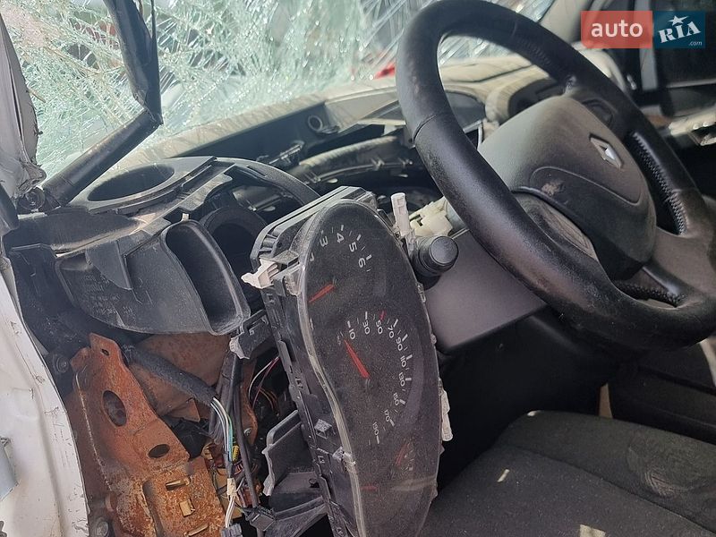 Тентований Renault Master 2012 в Києві фото 9 Тентований Renault Master 2012 в Києві