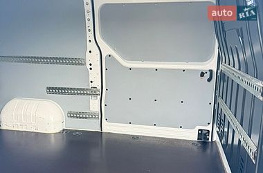 Грузовой фургон Renault Master 2021 в Луцке