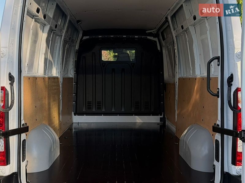 Грузовой фургон Renault Master 2022 в Дубно фото 43 Грузовой фургон Renault Master 2022 в Дубно