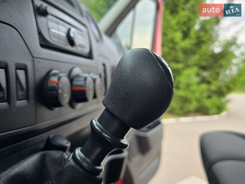 Грузовой фургон Renault Master 2019 в Житомире фото 19 Грузовой фургон Renault Master 2019 в Житомире