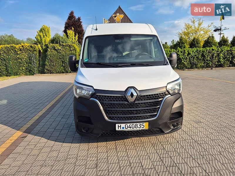 Грузовой фургон Renault Master 2020 в Стрые