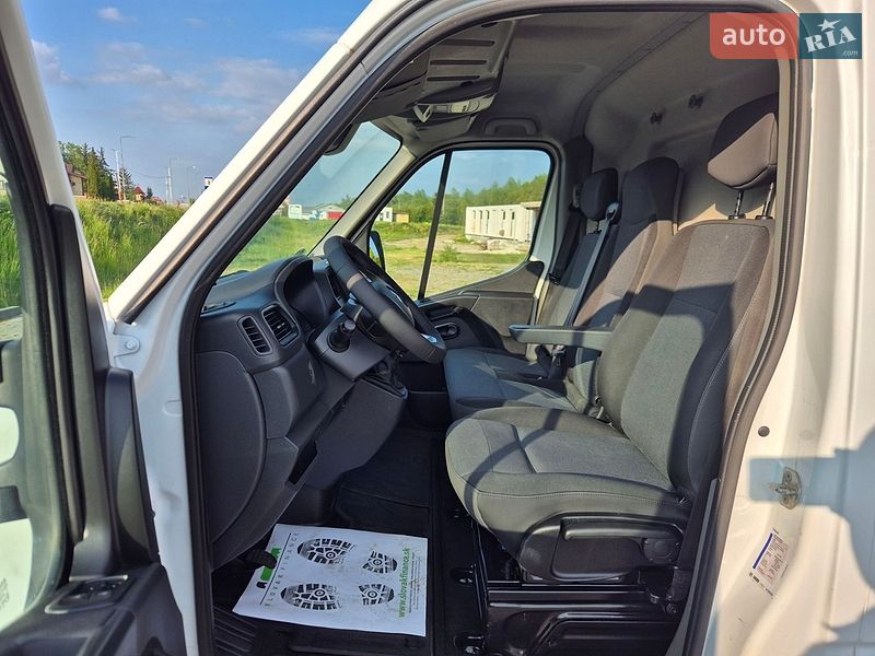 Грузовой фургон Renault Master 2020 в Стрые