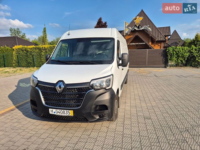 Грузовой фургон Renault Master 2020 в Стрые