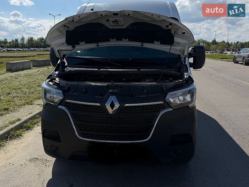 Грузовой фургон Renault Master 2024 в Львове