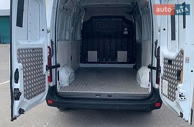 Грузовой фургон Renault Master 2015 в Киеве