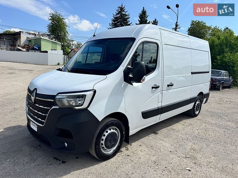 Вантажний фургон Renault Master 2022 в Тернополі