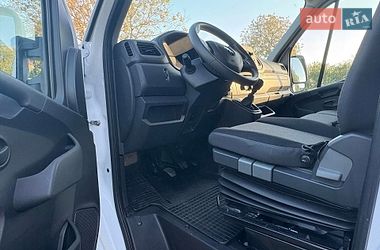 Грузовой фургон Renault Master 2022 в Радивилове