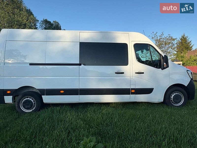 Грузовой фургон Renault Master 2022 в Радивилове