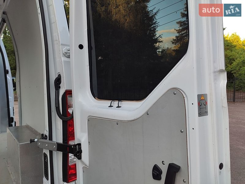 Вантажний фургон Renault Master 2021 в Бердичеві