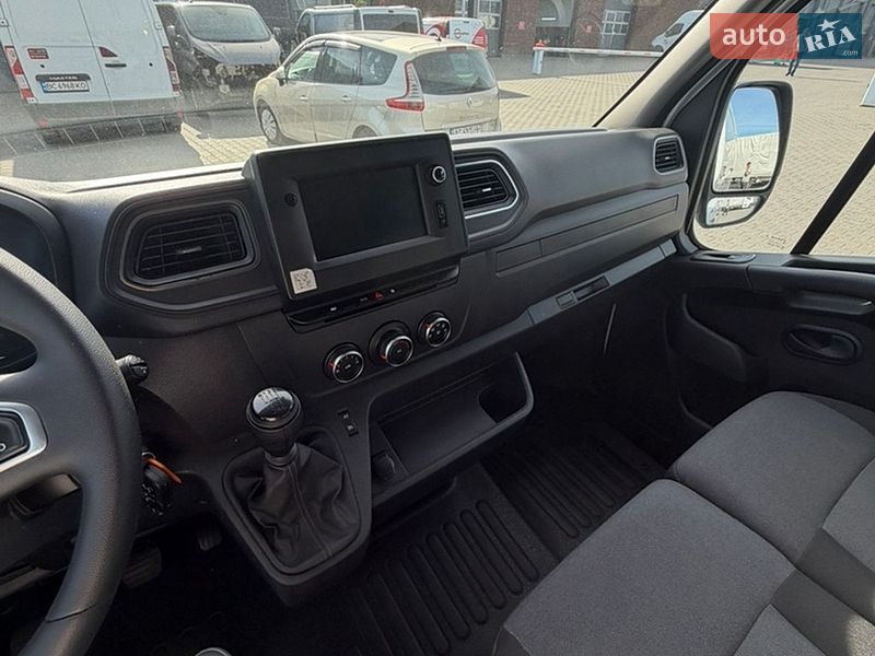 Вантажний фургон Renault Master 2022 в Луцьку