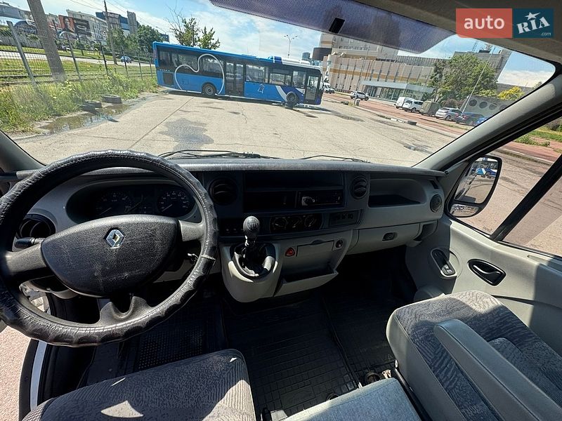 Грузопассажирский фургон Renault Master 2005 в Харькове