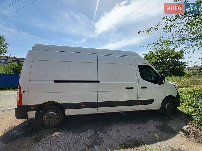 Вантажний фургон Renault Master 2021 в Кривому Розі