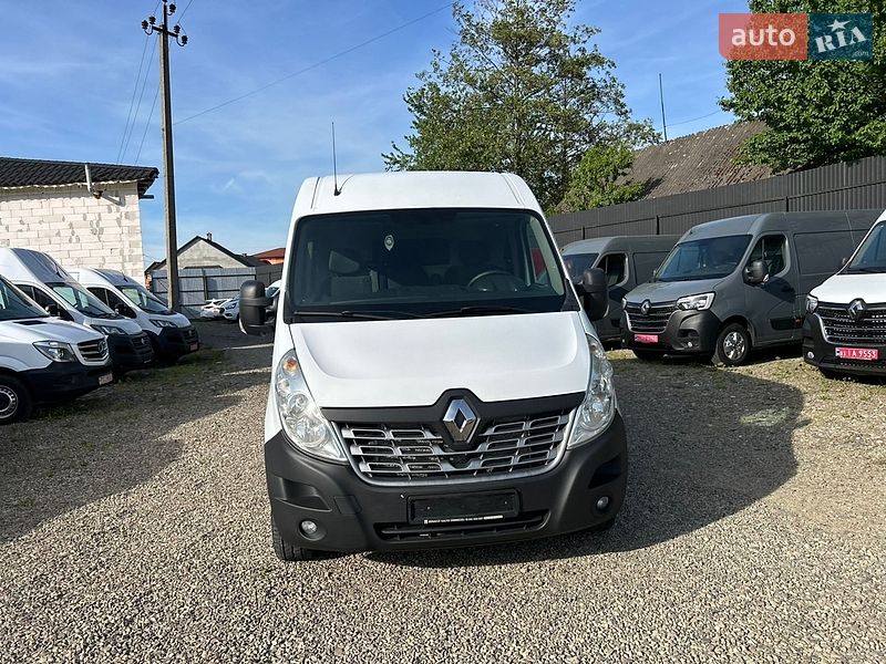 Вантажний фургон Renault Master 2018 в Хусті