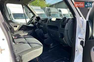 Вантажний фургон Renault Master 2018 в Хусті