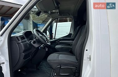 Тентованый Renault Master 2022 в Хусте