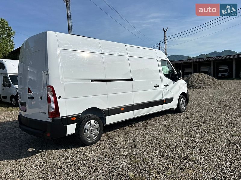 Вантажний фургон Renault Master 2022 в Хусті