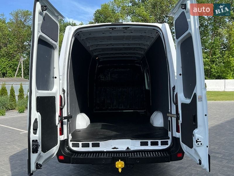 Вантажний фургон Renault Master 2023 в Луцьку