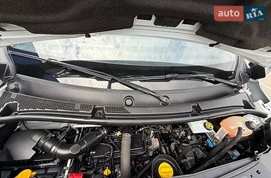 Тентованый Renault Master 2021 в Дубно