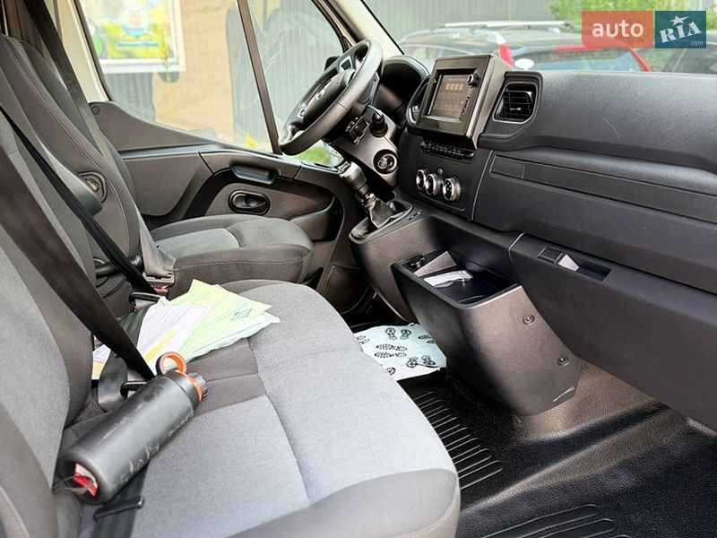 Грузовой фургон Renault Master 2021 в Ровно