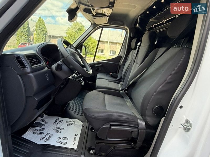 Грузовой фургон Renault Master 2021 в Ровно